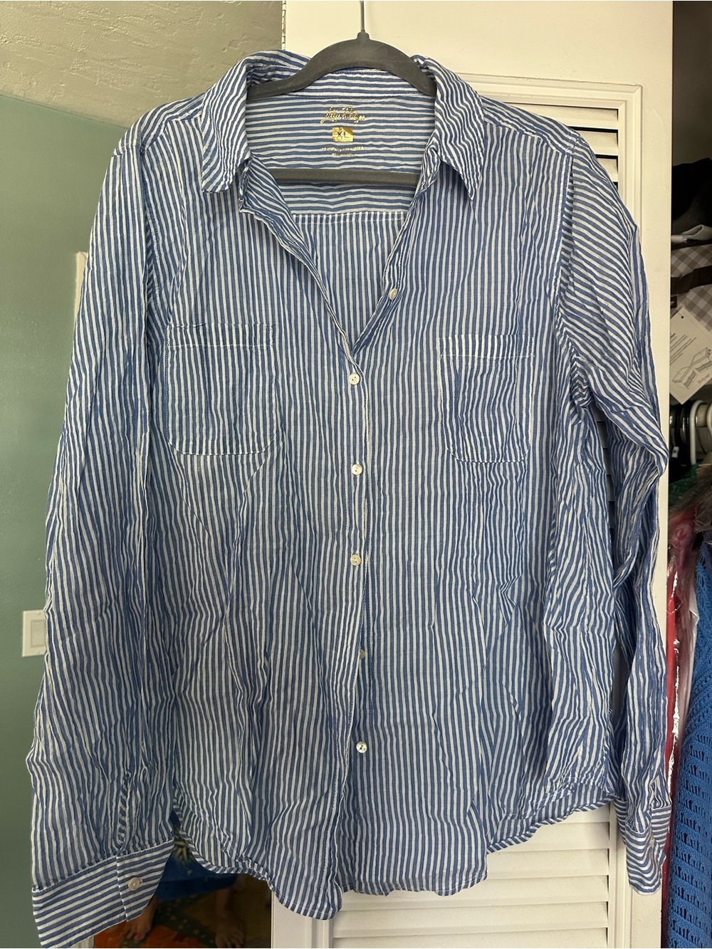 EUC Lilly Pulitzer Oxford stripe Seaview